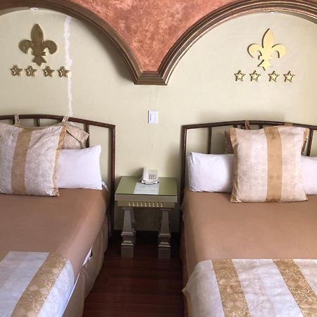 Hotel Elena ปวยบลา ภายนอก รูปภาพ